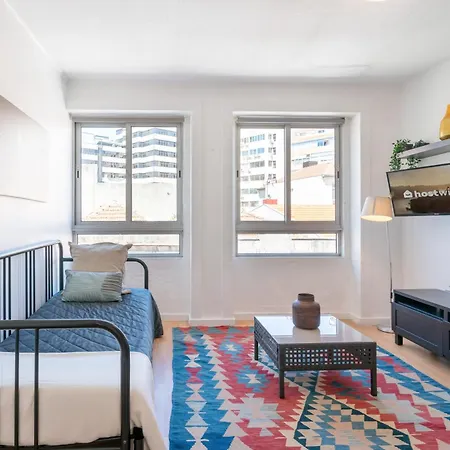 Apartment Host Wise - Large Flat W Terrace - Ace Location At Aliados Porto