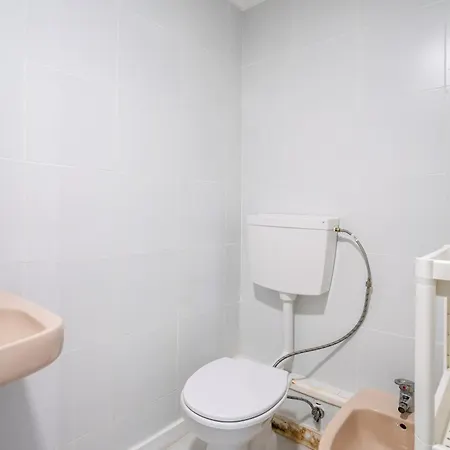 Host Wise - Large Flat W Terrace - Ace Location At Aliados * Oporto