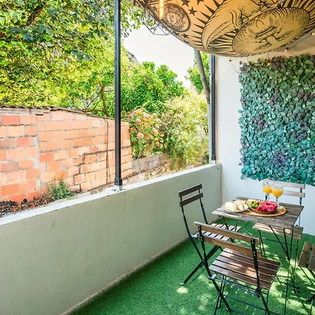 Host Wise - Large Flat W Terrace - Ace Location At Aliados * Oporto