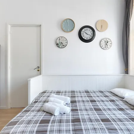 Host Wise - Large Flat W Terrace - Ace Location At Aliados Appartement Oporto